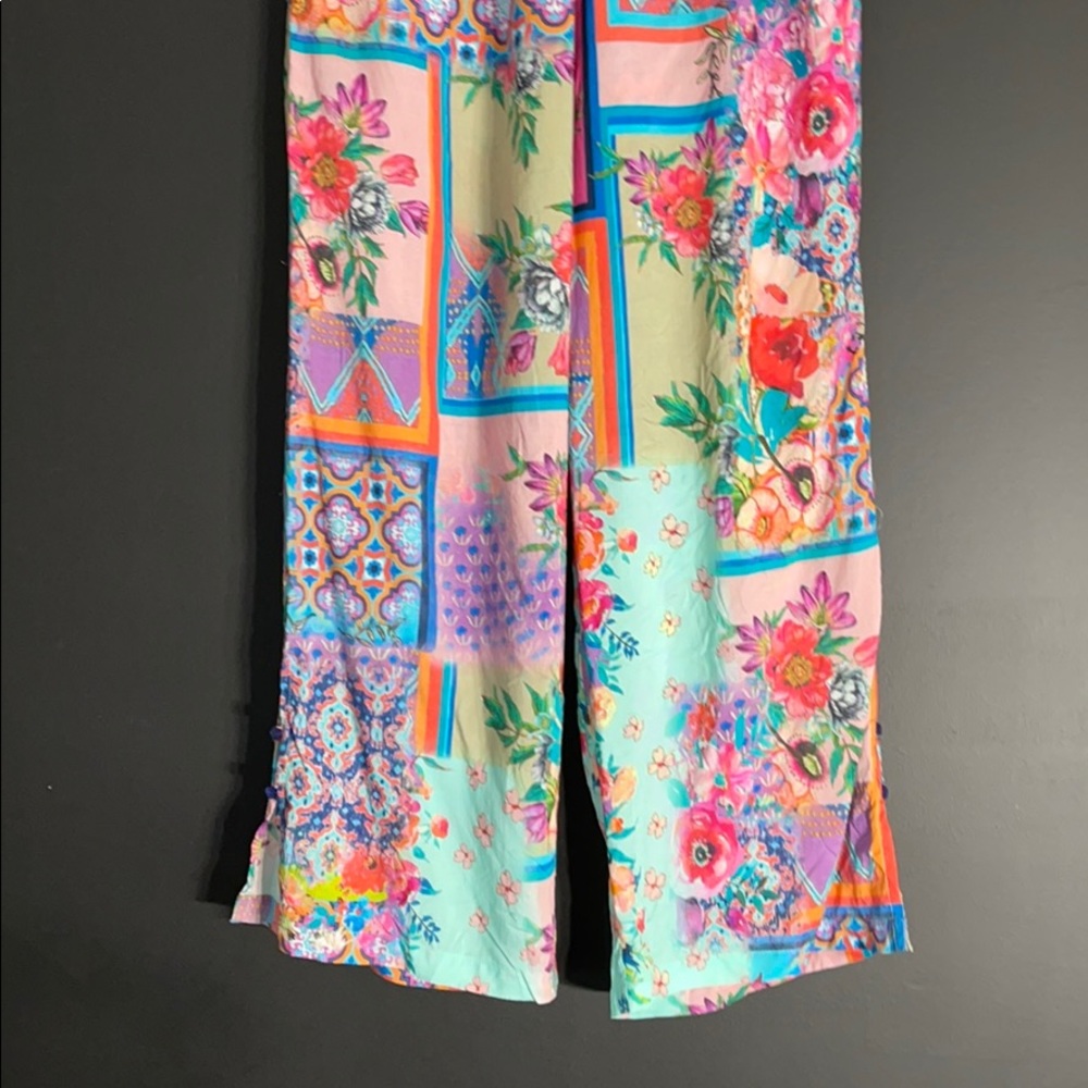 Tolani "scratchbook" garden pants. New with tags from Sundance! - Picture 2 of 7